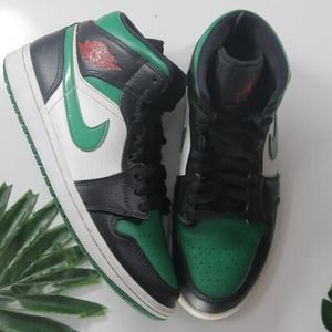 pine green 1s youth